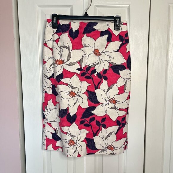 Ann Taylor Floral Hibiscus Lined Textured Spring Summer Pencil Straight Skirt - Picture 2 of 9